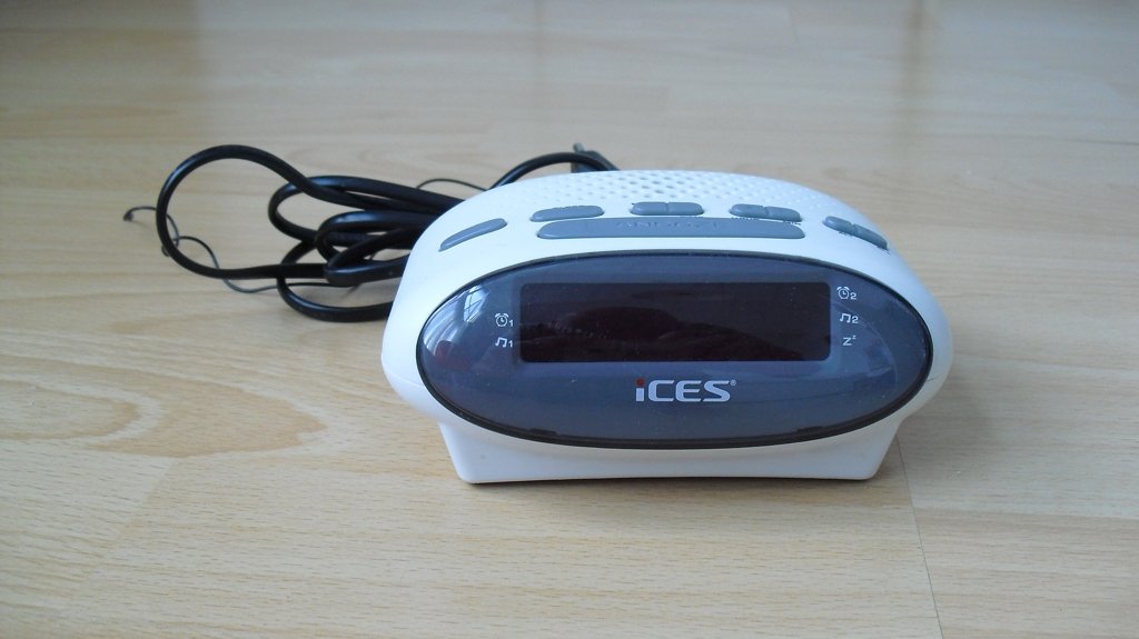 Ælte Selskabelig Ampere Ices ICR-210 White - FM Clock radio