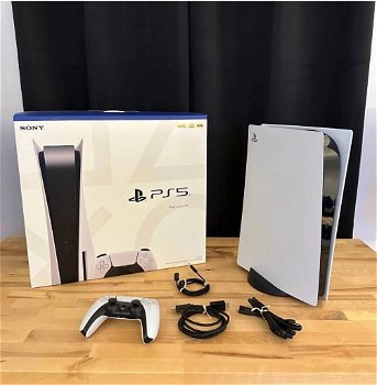 Sony Playstation 5 (Disc-Version) Console - 0