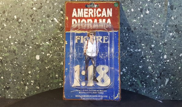 Diorama figuur partygoers 3 1:18 Amer. diorama AD408 - 2