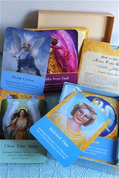 How to give an Angel Card Reading kit (incl.dvd) - 4