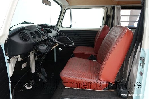 Volkswagen T2b Westfalia '74 CH8085 - 3