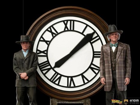 Iron Studios BTTF III Deluxe Statue Marty and Doc at the Clock - 1