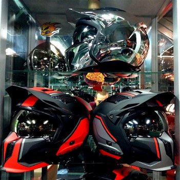 HELM MT STREETFIGHTER MAAT M MOTOR/BROMMER CHROOM NIEUW - 4