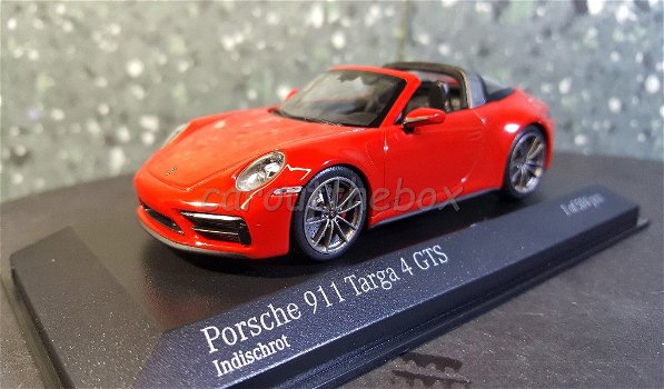 Porsche 911 Targa 4 GTS rood 1/43 Minichamps - 1