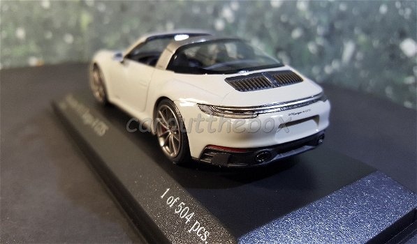 Porsche 911 Targa 4 GTS grijs 1/43 Minichamps - 2