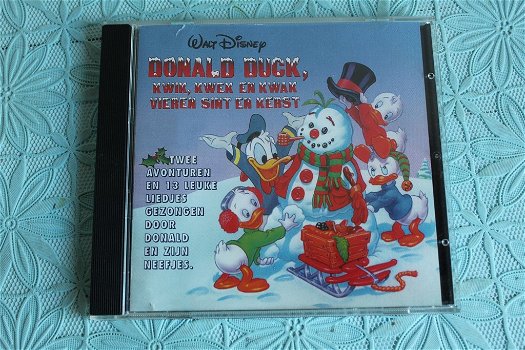 Donald Duck, Kwik, Kwek en Kwak vieren Sint en Kerst - 0