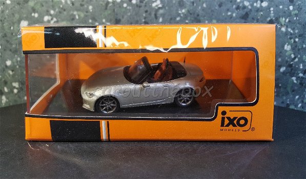 Mazda MX-5 roadster 2019 beige 1/43 Ixo - 3