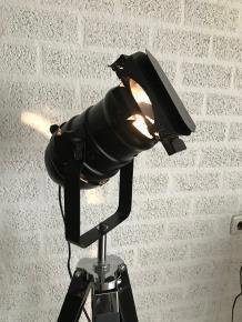 industriele vloerlamp , lamp - 1