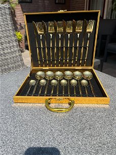 NIEUW Luxe Gouden Besteksetjes - 24 Delig in Giftbox