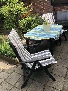 Tuin set met houten stoelen,tafel,opbergbox tuin