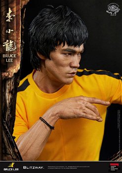 Blitzway Bruce Lee 50th Anniversary Tribute Statue - 2