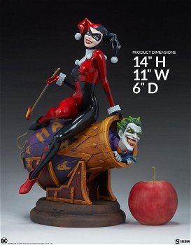 HOT DEAL DC Comics Diorama Harley Quinn and The Joker - 0