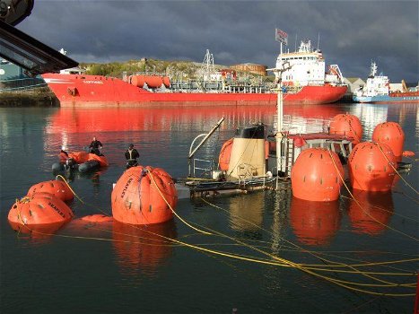 Innovation in subsea and offshore technologies and engineering | Unique Group - 0