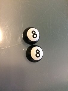 8 ball ventieldopjes (2 stuks)