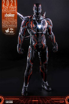 Hot Toys Avengers Infinity War Neon Tech Iron Man MMS597D39 - 3