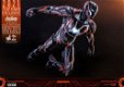 Hot Toys Avengers Infinity War Neon Tech Iron Man MMS597D39 - 4 - Thumbnail