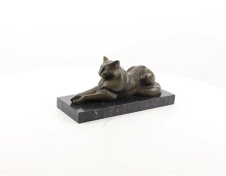 bronzen beeld , liggende kat - 1