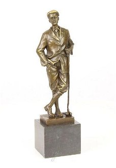 bronzen sculptuur van een golfer , golf