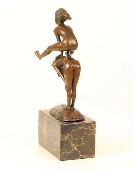 brons beeld , bokkie sprong - 2