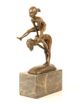 brons beeld , bokkie sprong - 7