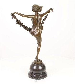 brons beeld , dansende pikante dame - 3