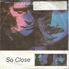 Daryl Hall And John Oates – So Close (1990)