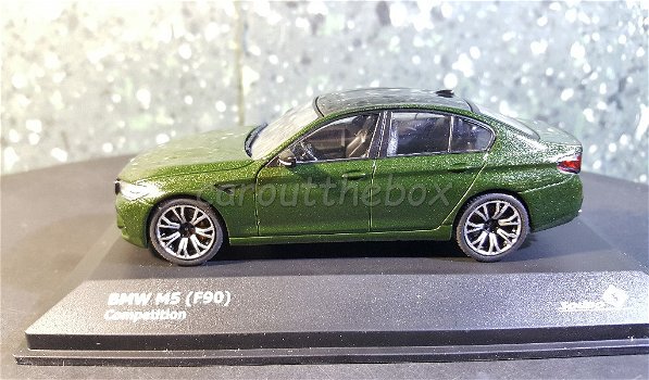 BMW M5 (F90) competition groen 1/43 Solido Sol060 - 0
