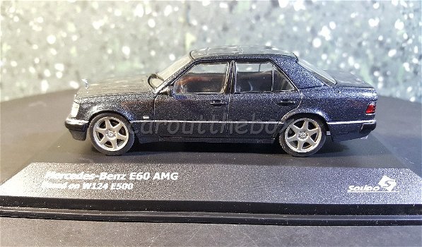 Mercedes-BenzE60 AMG zwart 1/43 Solido Sol062 - 0