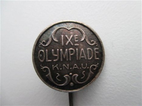 Amsterdam Olympic Games 1928, .zilver speldje, K.N.A.U. - Dutch Athletic Team lapel Pin - 0