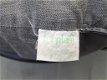 GROTE KUNSTSTOF HONDENMAND, HONDENMAND, MET KUSSEN, MT 77 - 1 - Thumbnail