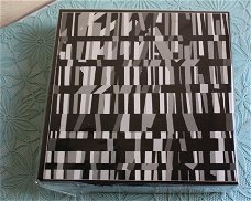 Puzzel F.X. Schmid "No. 5" Monochromatic Op Art Geometric Jigsaw Puzzle by T. Priest
