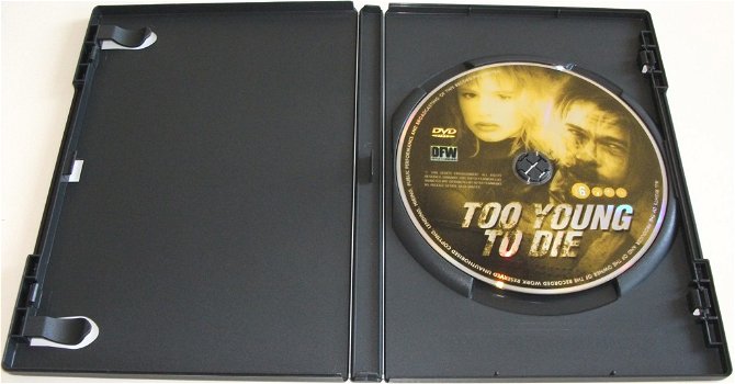Dvd *** TOO YOUNG TO DIE *** - 3