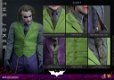 Hot Toys DX32 The Dark Knight The Joker - 4 - Thumbnail