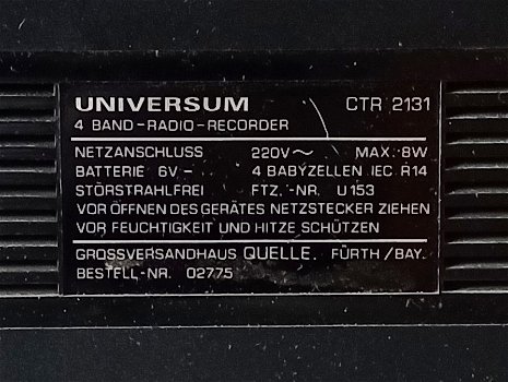 Transistor radio / draagbare radio Universum - 5