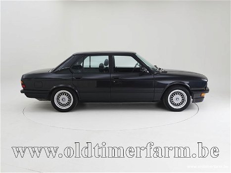 BMW E28 M5 Shadow '86 CH8434 - 2