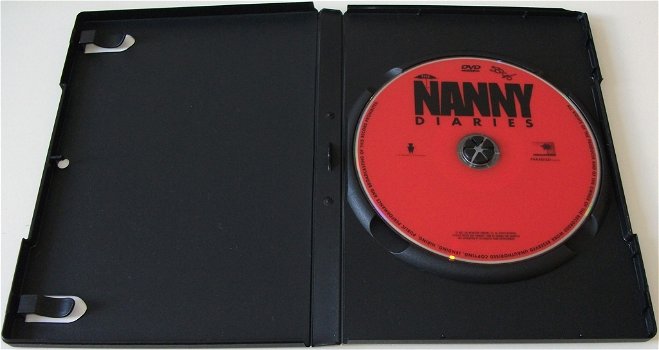 Dvd *** THE NANNY DIARIES *** - 3