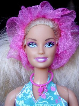 Barbie in birthday jurk Mattel uit 2009 [POP40] - 1