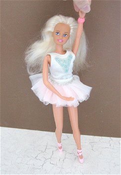 Sindy Pirouette pop ballet blond haar Hasbro [POP153] - 2