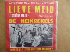 a6782 de heikrekels - lieve meid