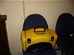 Nieuwe gele koelbox met ingebouwde radio - 2 - Thumbnail