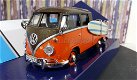 VW T1 type 2 met surf plank bruin/oranje 1/24 Motormax Mo038 - 1 - Thumbnail