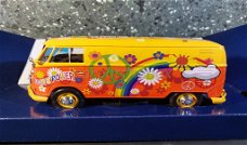 VW T1 type 2 FLOWER POWER 1/24 Motormax Mo027