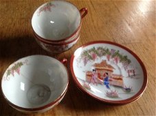 Chinees porcelein, 3 kop en schotels