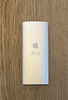 Apple iPod Nano 4e Generatie A1285 8G Zilver/Zwart + Apple oplader - 2