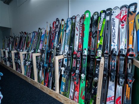 Tweedehands ski's || Alle maten || Ski-outlet Purmerend - 1