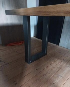 Eiken tafel nieuw met poten - 2