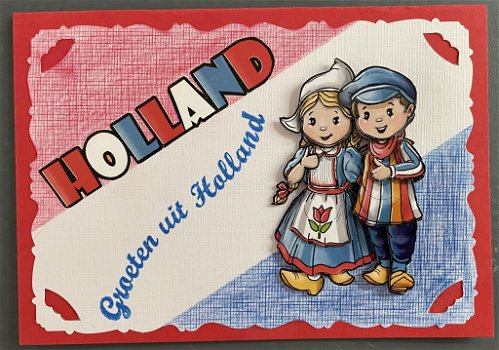 HOLLAND --- Kinderen in klederdracht (rode kaart) - 0