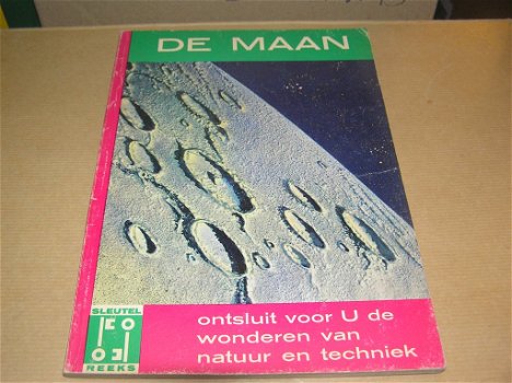 De maan onze buurvrouw -Otto Binder - 0