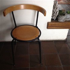 Ikea stoel, voor op een meisjeskamer - i.p.st. - 13,50