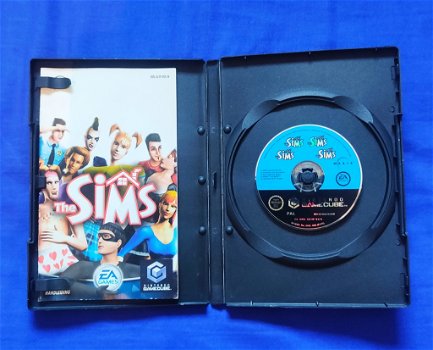 The Sims (Gamecube (& Wii)) - 2